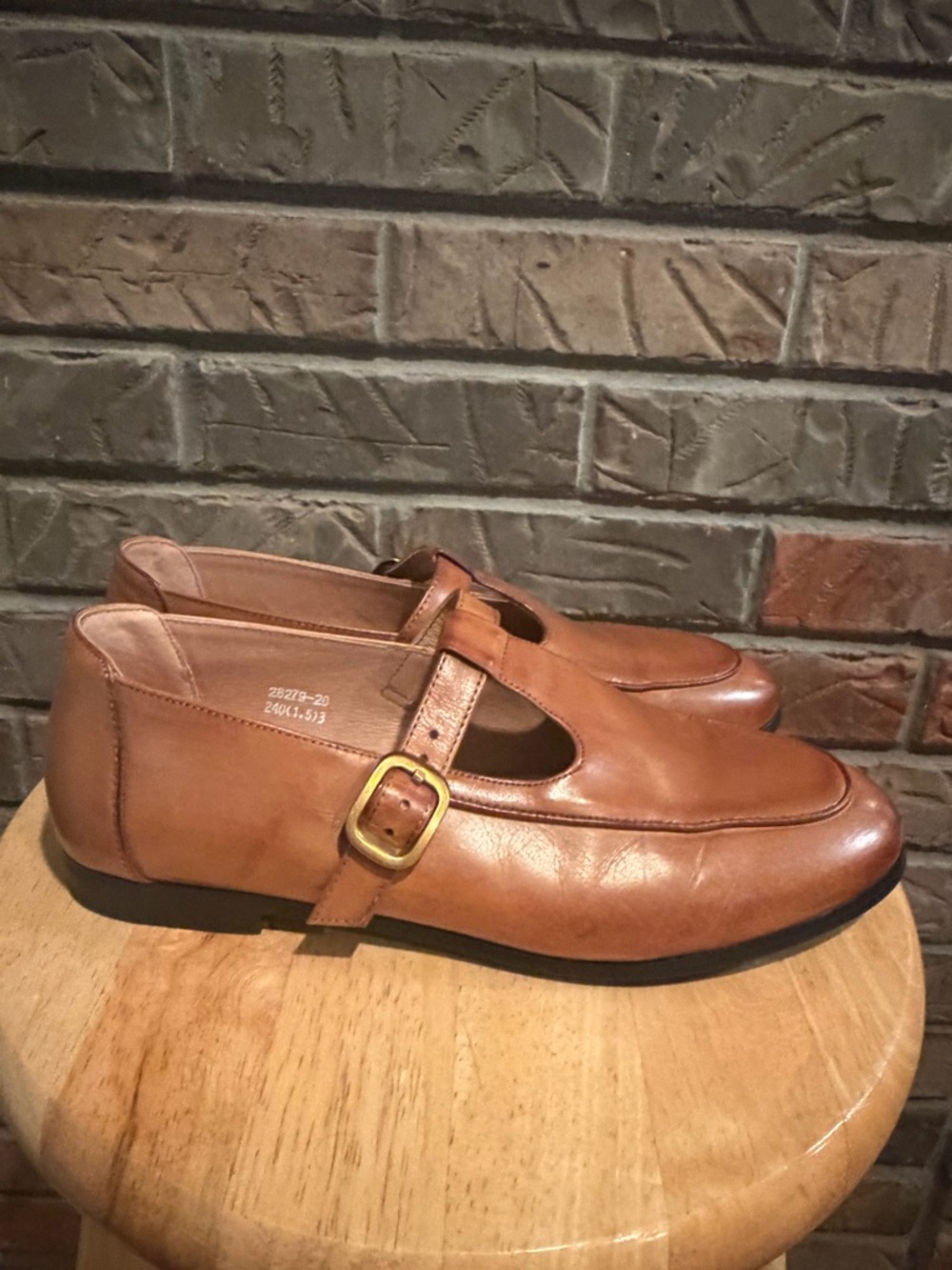 Beau Today T Strap Women's Brown Leather Shoes Size 7.0